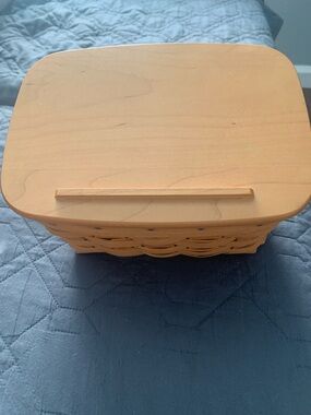 Longaberger Light Brown Handwoven Wooden Lidded Basket